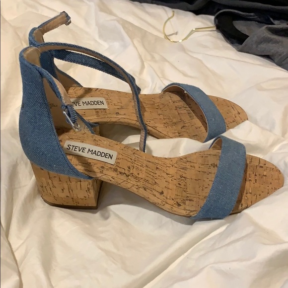 Shoes - Picture 2 of 5